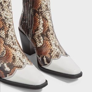 Ganni Snakesin Leather Ankle/Cowboy Boots
